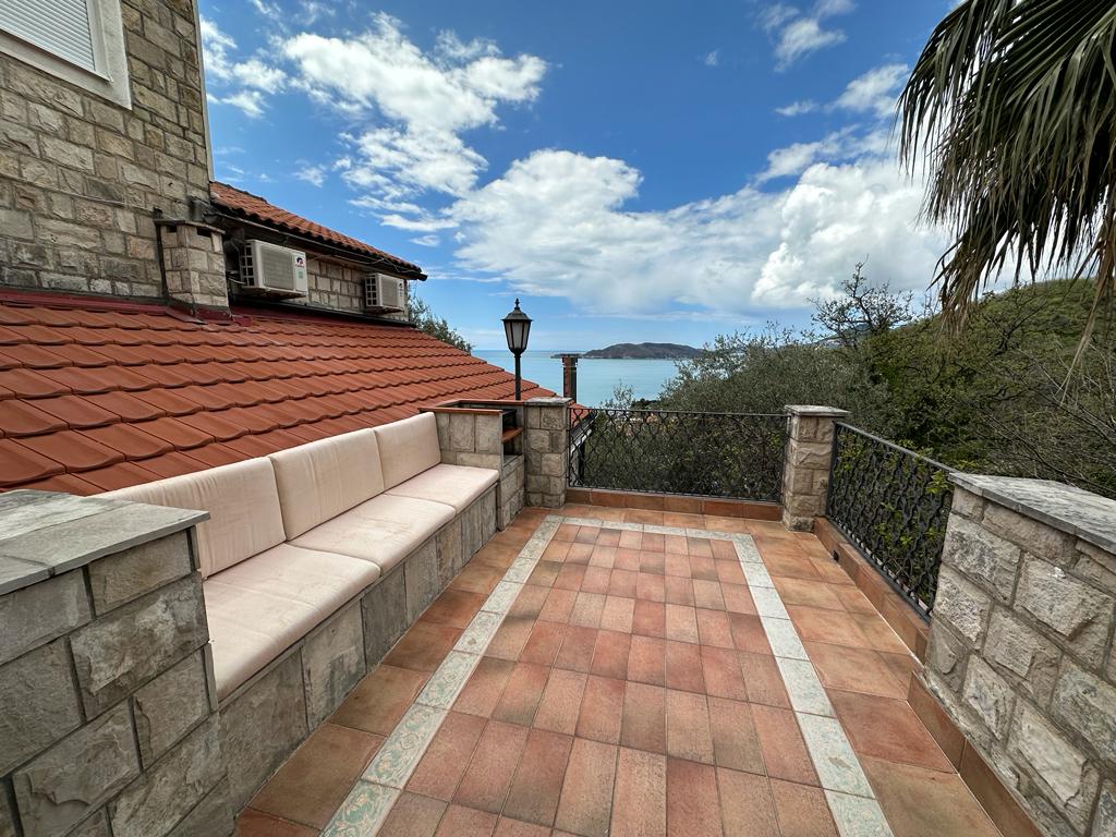 Image of Apartment - 3 Bedrooms - 1 Bathrooms for Sale in Budva-Przno-Montenegro, Image 1